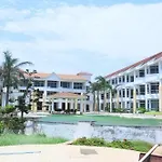 Oyo Premium Ocean