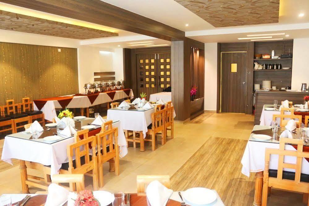 Oyo Premium Ocean 2* Puri